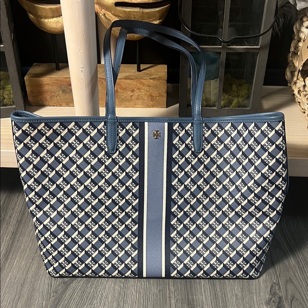 Tory Burch Navy and Cream Checkered Tote